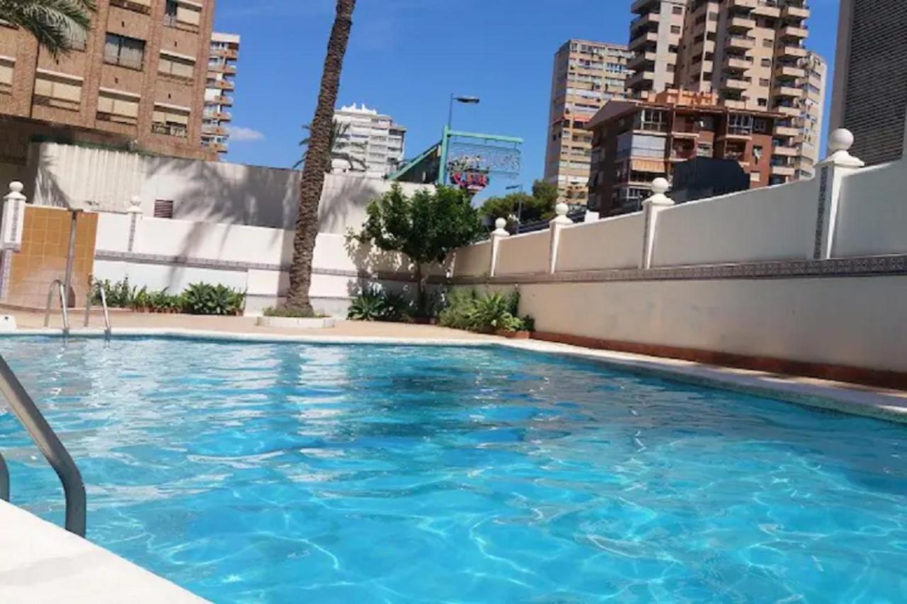 Benidorm Rocas One, Un Oasis A 100 Metros Del Mar Apartment Bagian luar foto