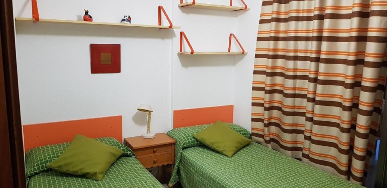 Benidorm Rocas One, Un Oasis A 100 Metros Del Mar Apartment Bagian luar foto